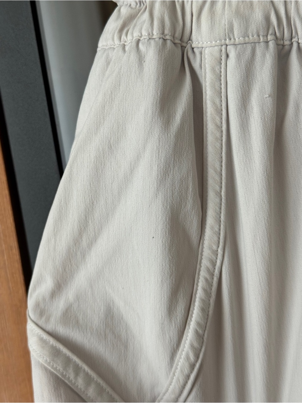 Lululemon Tracker Shorts running V 4" swift ultra lined zipper low rise - Picture 7 of 9
